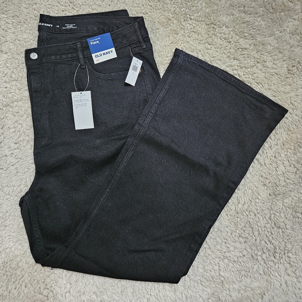NWT Old Navy Higher High Rise Flare,  Black,  22